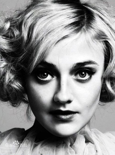 最全达科塔·范宁(Dakota Fanning)精彩图册