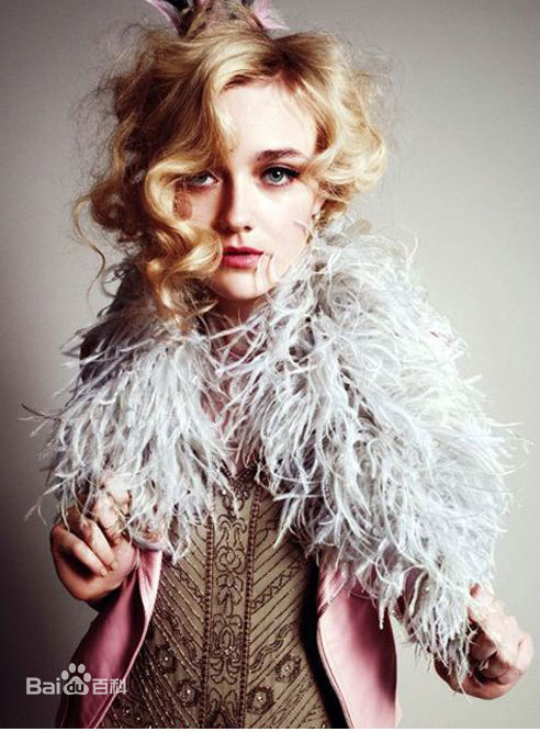 最全达科塔·范宁(Dakota Fanning)精彩图册