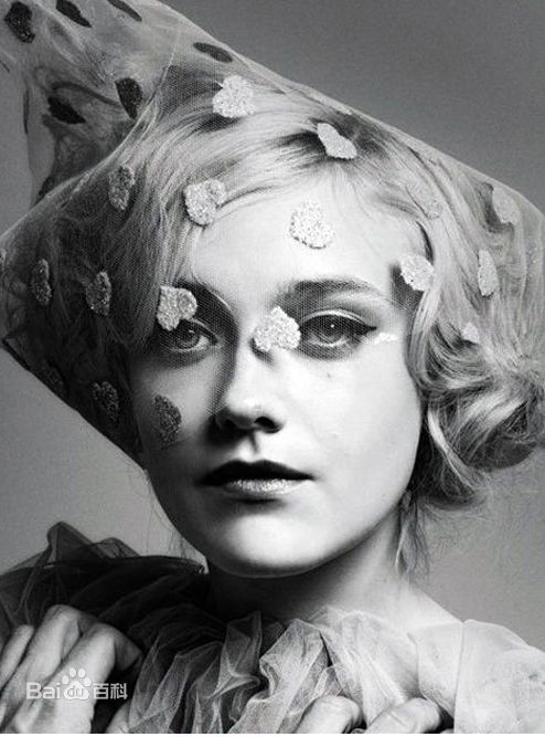 最全达科塔·范宁(Dakota Fanning)精彩图册