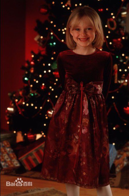 最新达科塔·范宁(Dakota Fanning)精彩图册