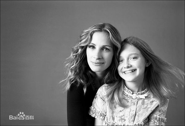 最新达科塔·范宁(Dakota Fanning)精彩图册