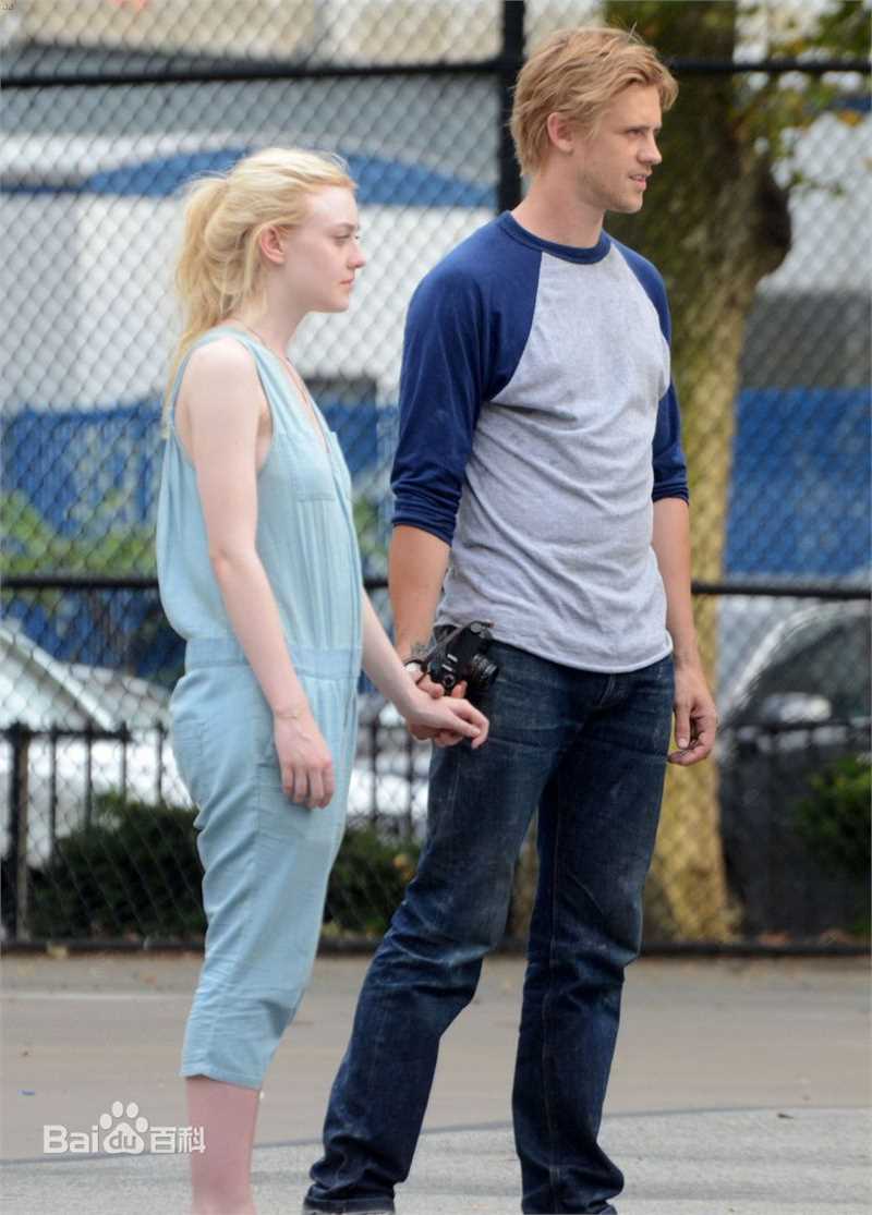 最新达科塔·范宁(Dakota Fanning)精彩图册