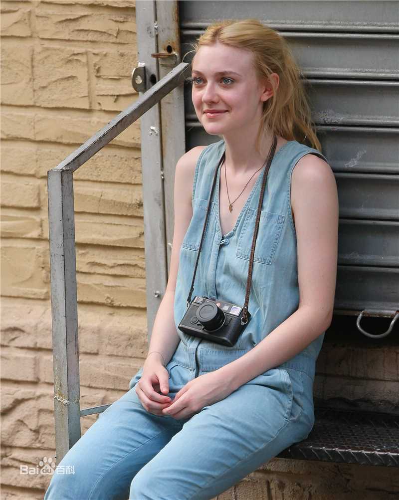 最新达科塔·范宁(Dakota Fanning)精彩图册