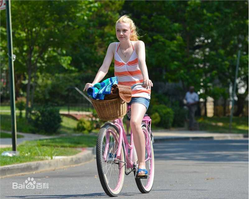 达科塔·范宁(Dakota Fanning)精彩图册