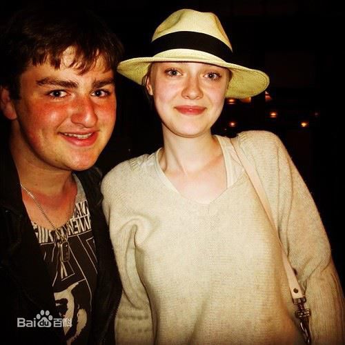 达科塔·范宁(Dakota Fanning)精彩图册