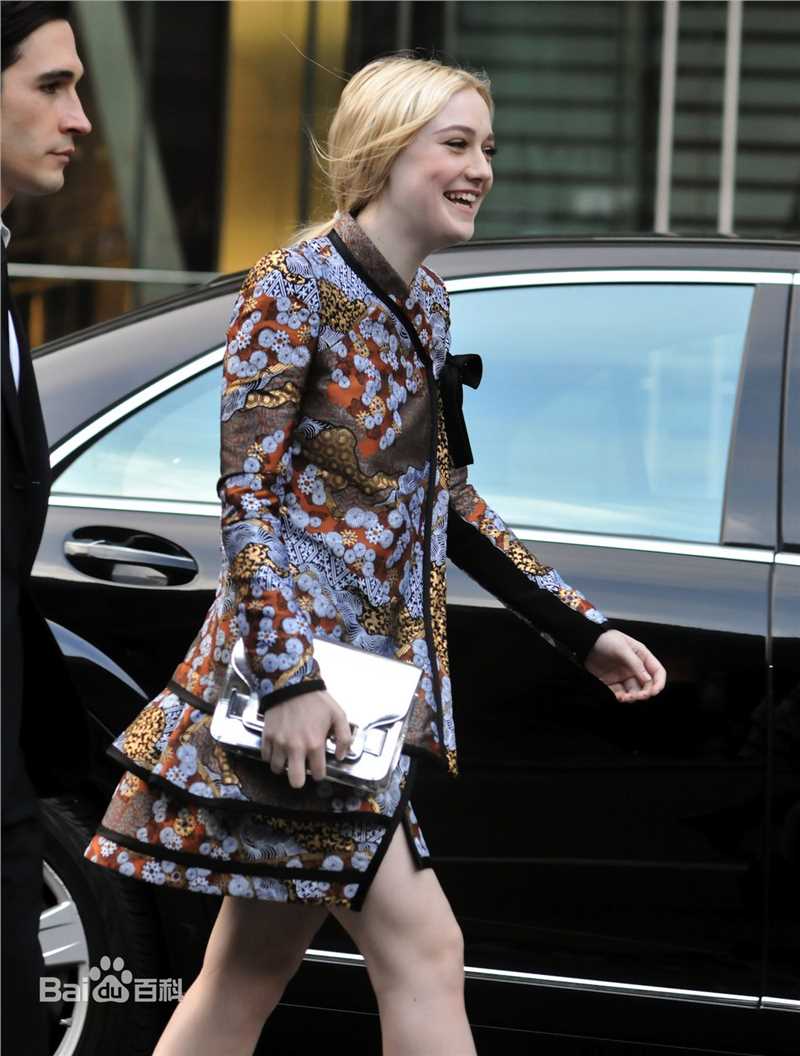 最新达科塔·范宁(Dakota Fanning)精彩图册