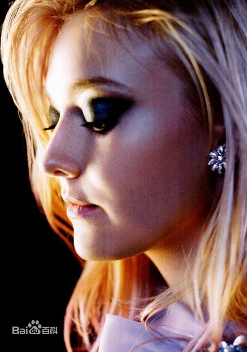 最新达科塔·范宁(Dakota Fanning)精彩图册