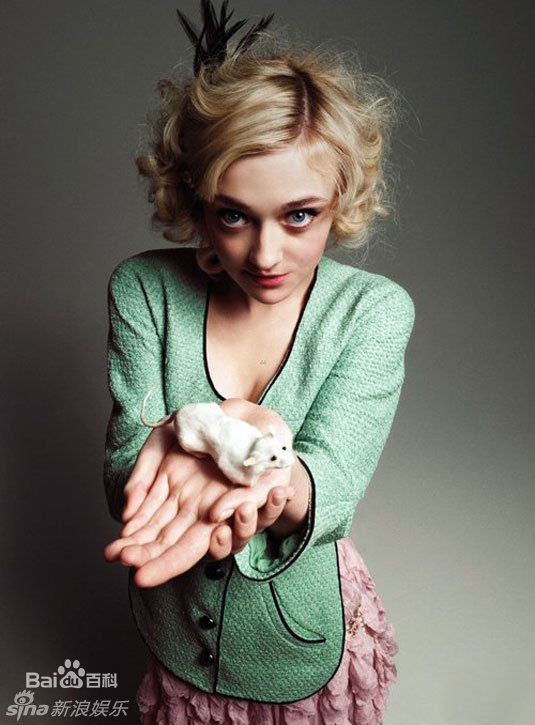 最全达科塔·范宁(Dakota Fanning)精彩图册