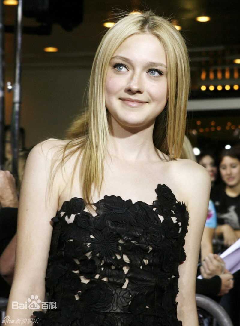 最全达科塔·范宁(Dakota Fanning)精彩图册