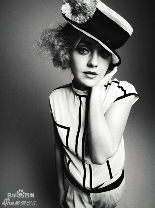 最全达科塔·范宁(Dakota Fanning)精彩图册