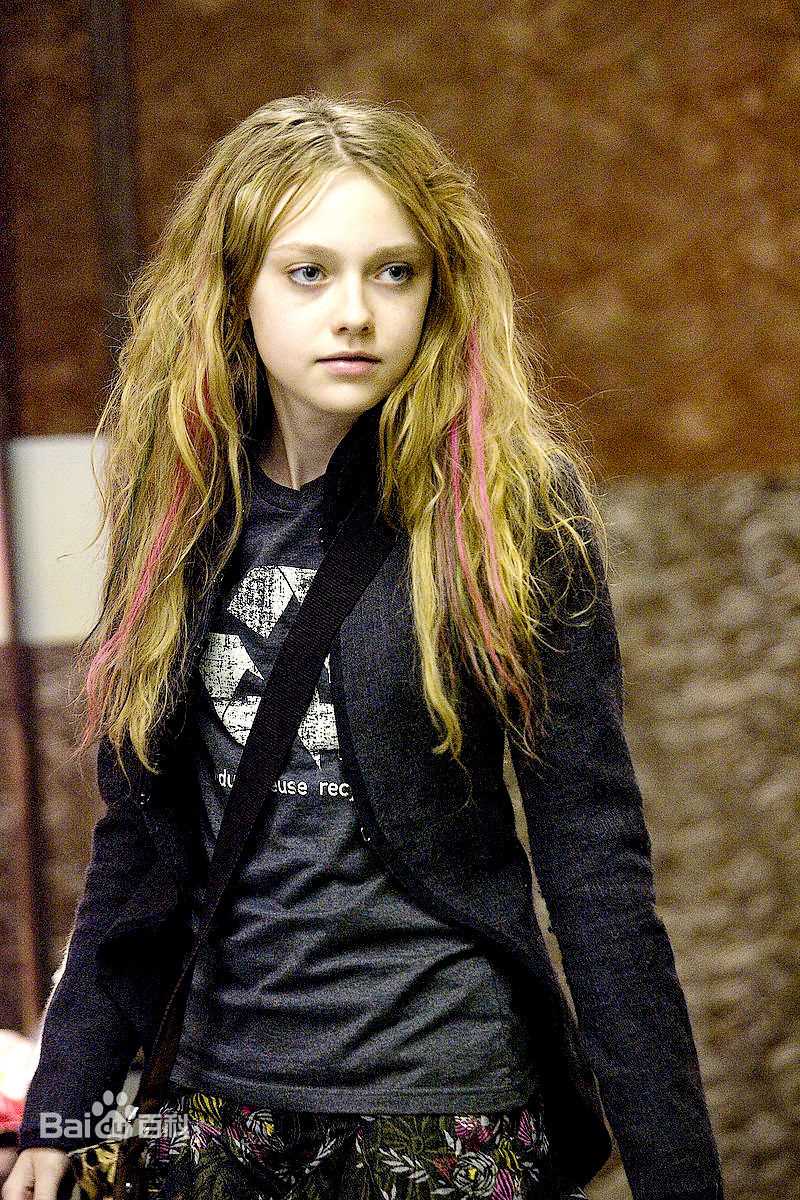 精选达科塔·范宁(Dakota Fanning)精彩图册