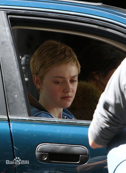 精选达科塔·范宁(Dakota Fanning)精彩图册