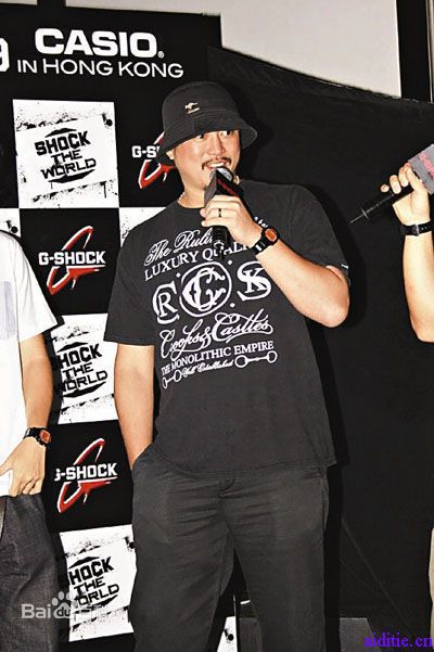 陈子聪生活照图册