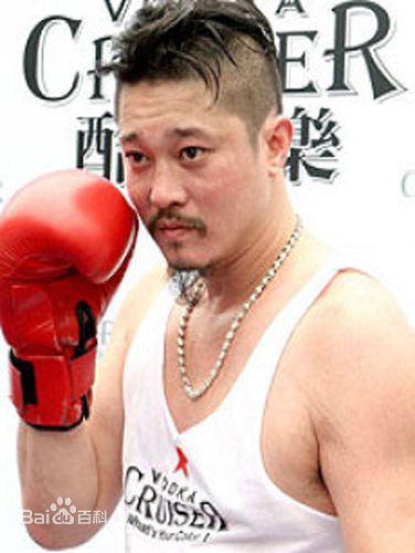 陈子聪生活照图册