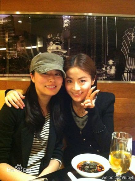 贡米生活照性感图片图集