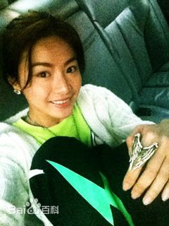 贡米生活照性感图片图集