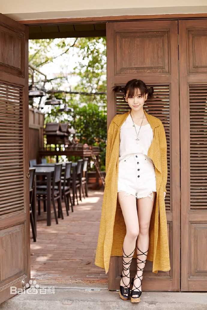 最全王子文(Olivia)在《明星爱街拍》拍摄中的相册