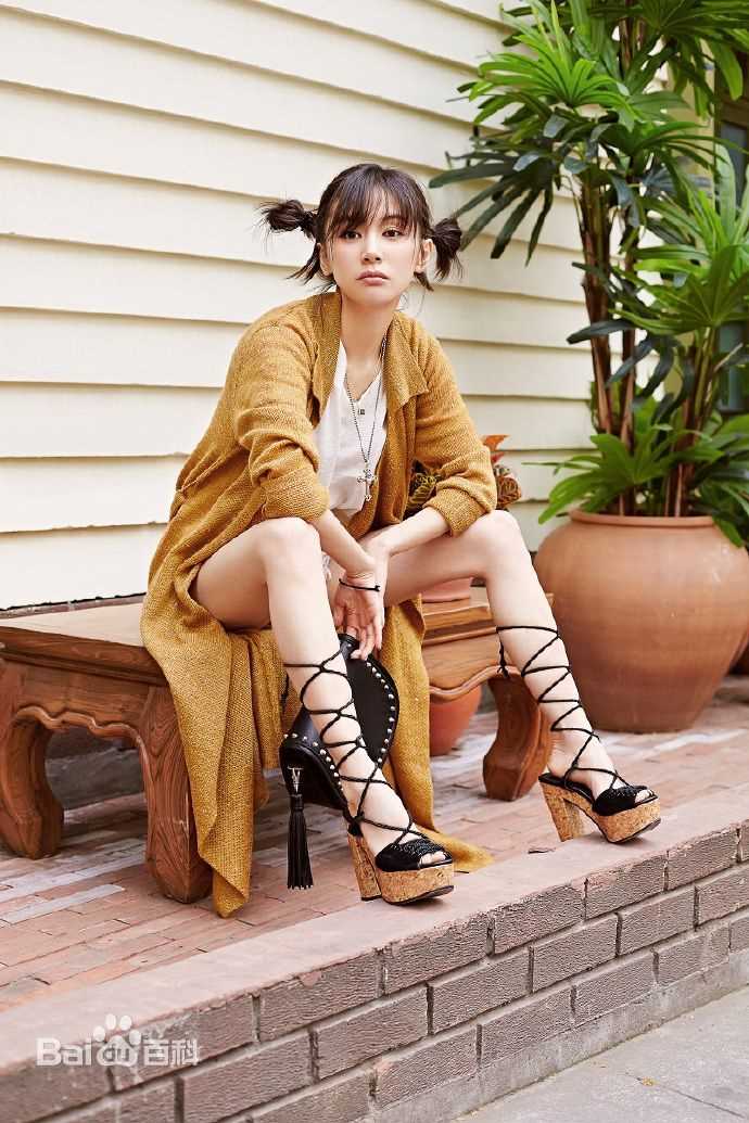 最全王子文(Olivia)在《明星爱街拍》拍摄中的相册