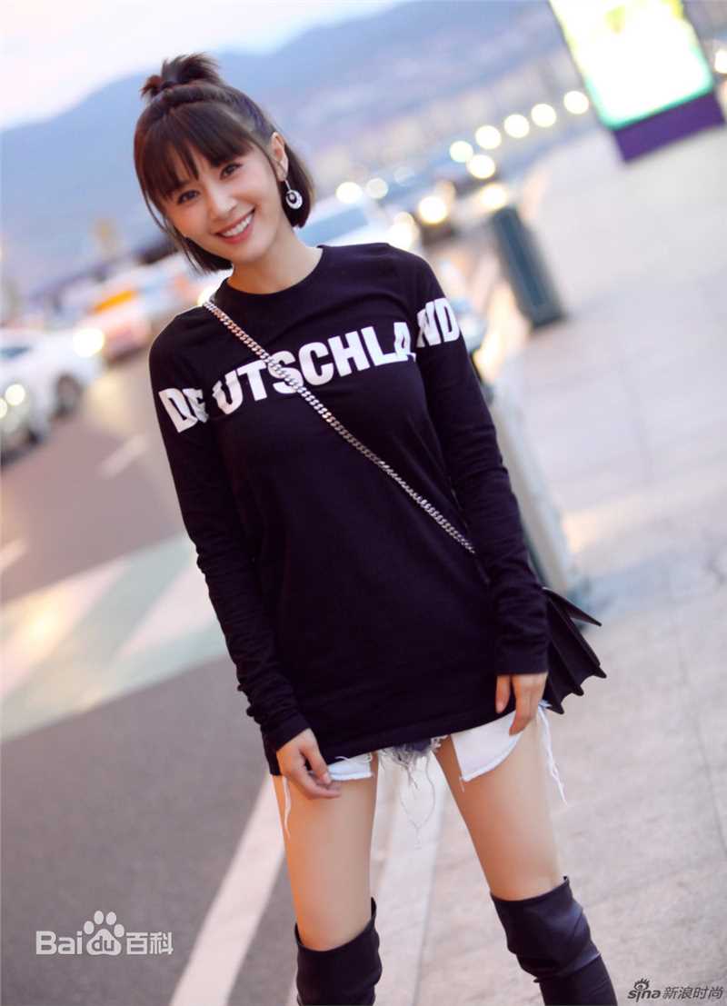 王子文(Olivia)机场街拍壁纸壁纸