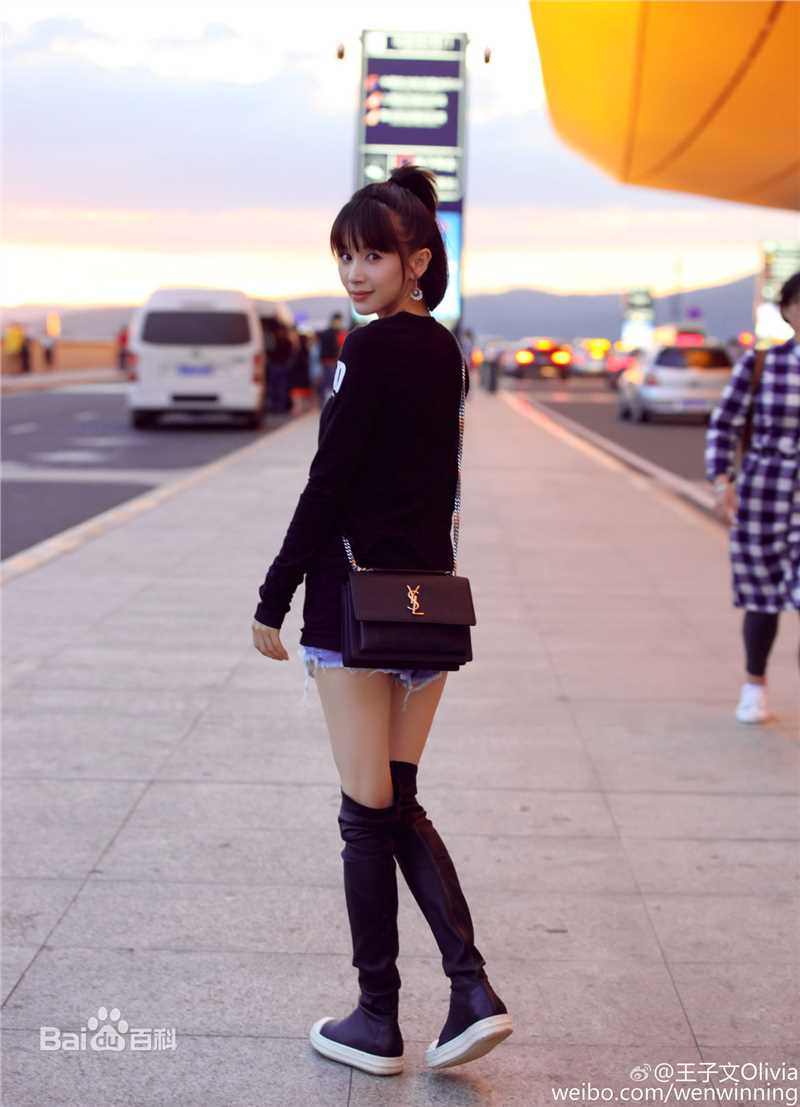最优质王子文(Olivia)在《街拍合辑》中的相册