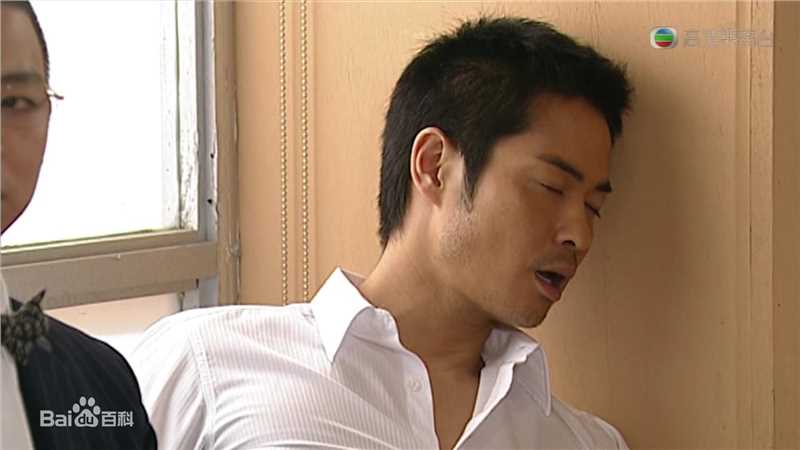 郑嘉颖(Kevin Cheng)在《怒火街头》罗力亚中的