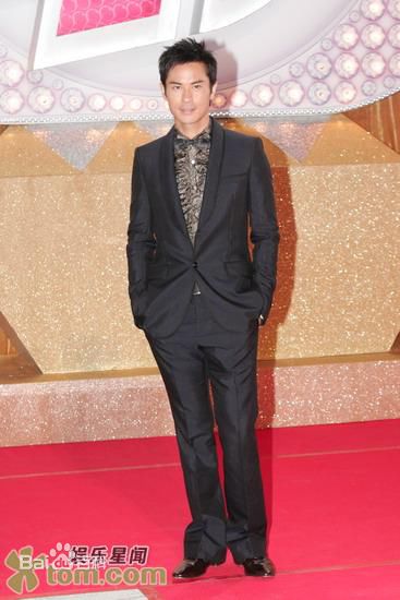 郑嘉颖(Kevin Cheng)2008TVB台庆颁奖礼嘉颖组图性感图片壁纸
