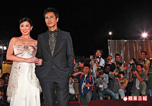 郑嘉颖(Kevin Cheng)2008TVB台庆颁奖礼嘉颖组图性感图片壁纸