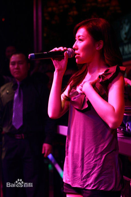 李施嬅(Selena Li)2010年活动前后照片