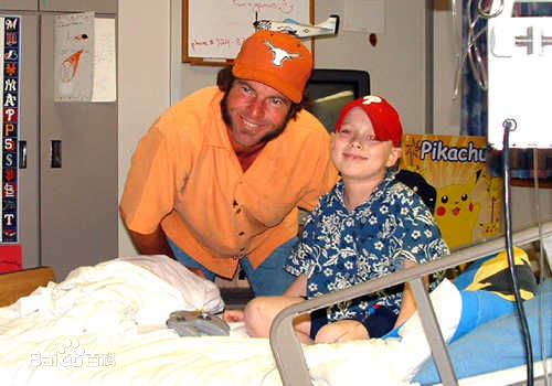 丹尼斯·奎德(Dennis Quaid)奎德生活照性感图片图集