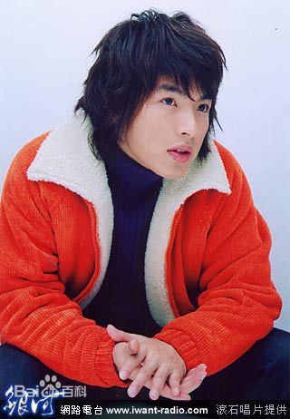 李威(Leewei)早期