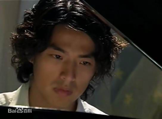 李威(Leewei)麻雀爱上凤凰-高峰图片图册