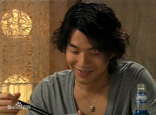 李威(Leewei)麻雀爱上凤凰-高峰图片图册