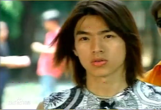 李威(Leewei)吐司男之吻-壁纸壁纸