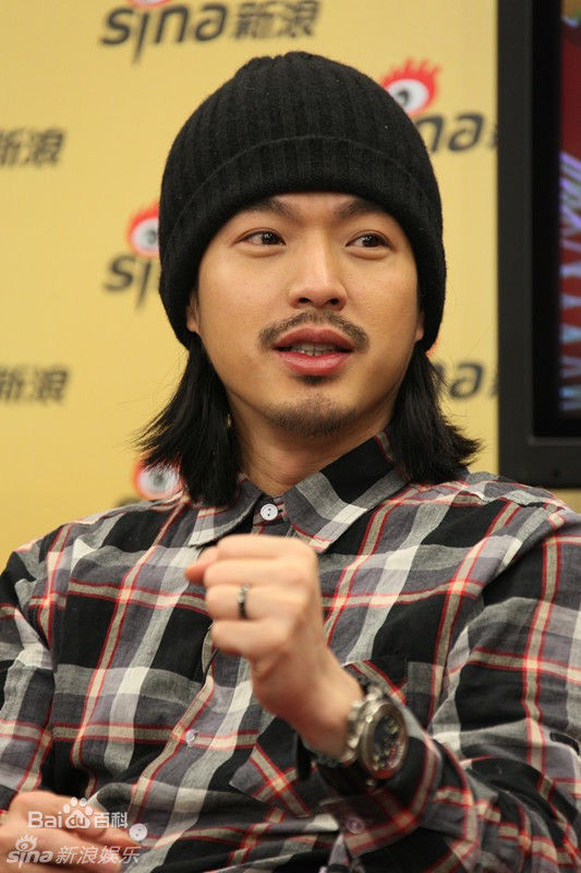 李威(Leewei)现场活动照性感图片图集