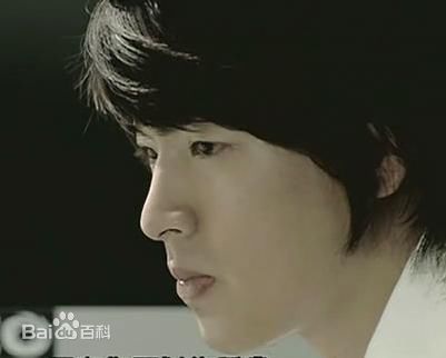 李威(Leewei)2005年《恶灵05》剧照