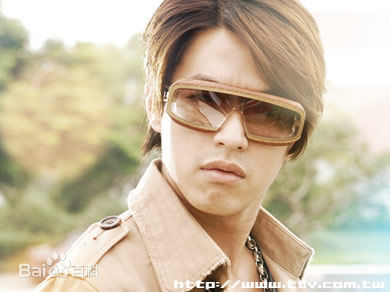 李威(Leewei)2007年《斗牛要不要》高清剧照