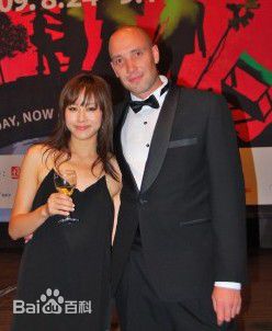 林嘉欣(Karena Lam)合照生活照