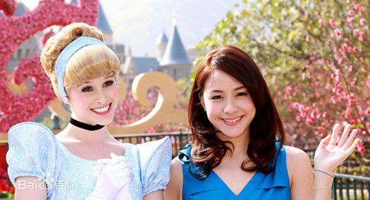 林嘉欣(Karena Lam)合照生活照