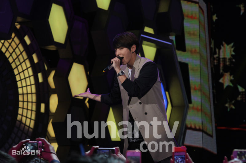 李准基(LEE JOON GI、)参加综艺图片图册