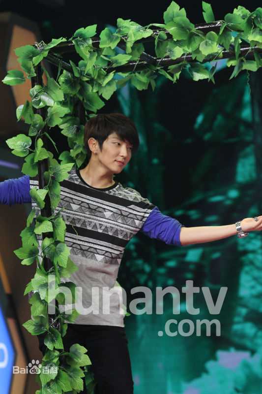 李准基(LEE JOON GI、)参加综艺图片图册