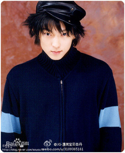 李准基(LEE JOON GI、)学生时期的壁纸壁纸