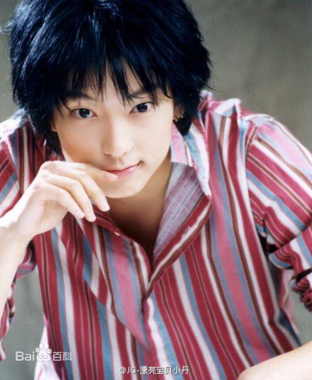 李准基(LEE JOON GI、)学生时期的壁纸壁纸