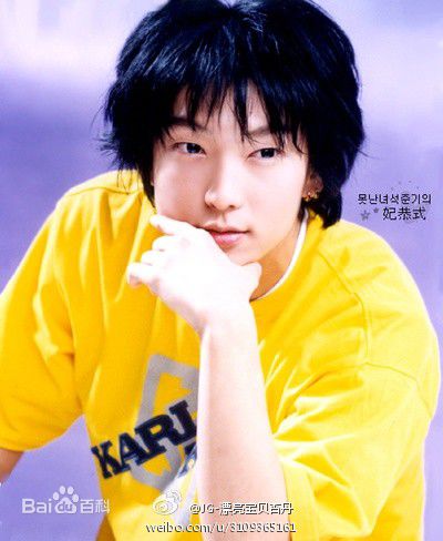 李准基(LEE JOON GI、)学生时期的壁纸壁纸