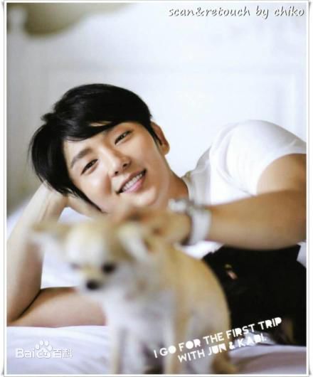 李准基(LEE JOON GI、)准基和狗狗前后照片