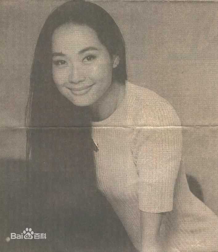 最新叶童(Cecilia Yip)精彩图册