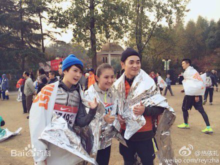 热依扎(Rayza)爱运动的生活照相册