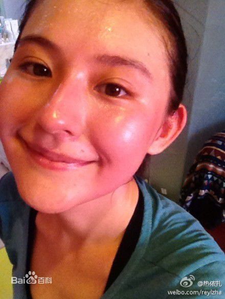 热依扎(Rayza)爱运动的生活照相册