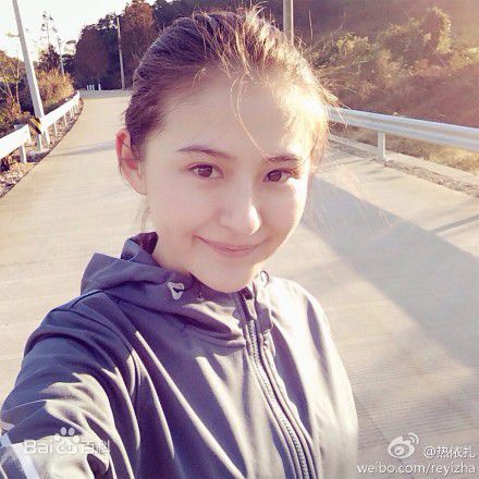 热依扎(Rayza)爱运动的生活照相册