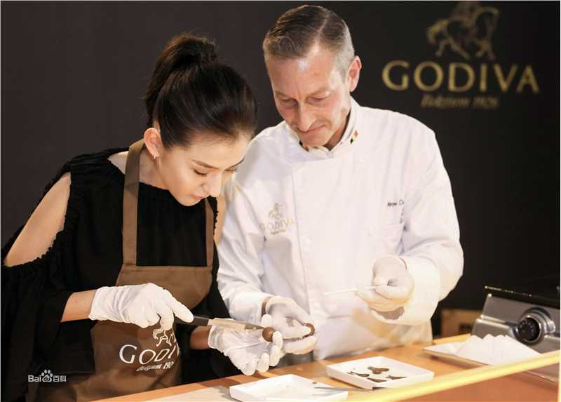 热依扎(Rayza)活动现场照素颜照相册