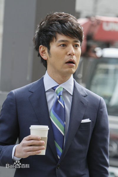 妻夫木聪(Tsumabuki Satoshi)工作照性感图片图集